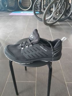 = Nové tretry PEARL IZUMI X-ALP =