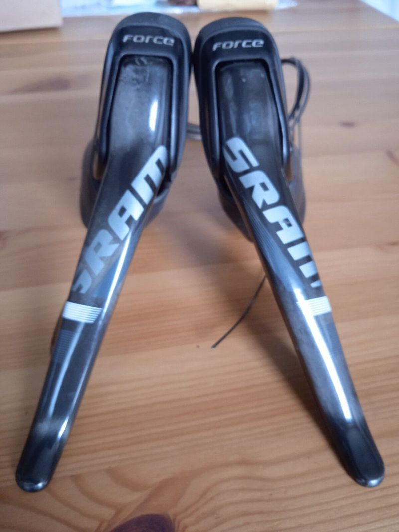 Prodám Sram Force 22 řadící a brzdové páky