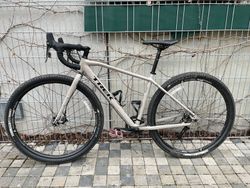 Gravel bike TREK 920 