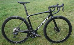 GIANT TCR Advanced 0 Disc 2022 Ultegra Di2 2x12 XL - závodní karbonová silnička - NOVÁ
