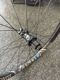 Zadní kolo Dt Swiss HX1501 27,5