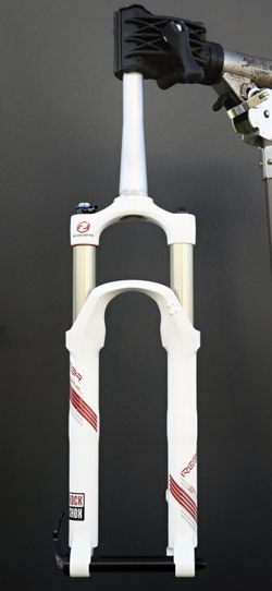 Nová Rock Shox Reba Race 100mm 26"
