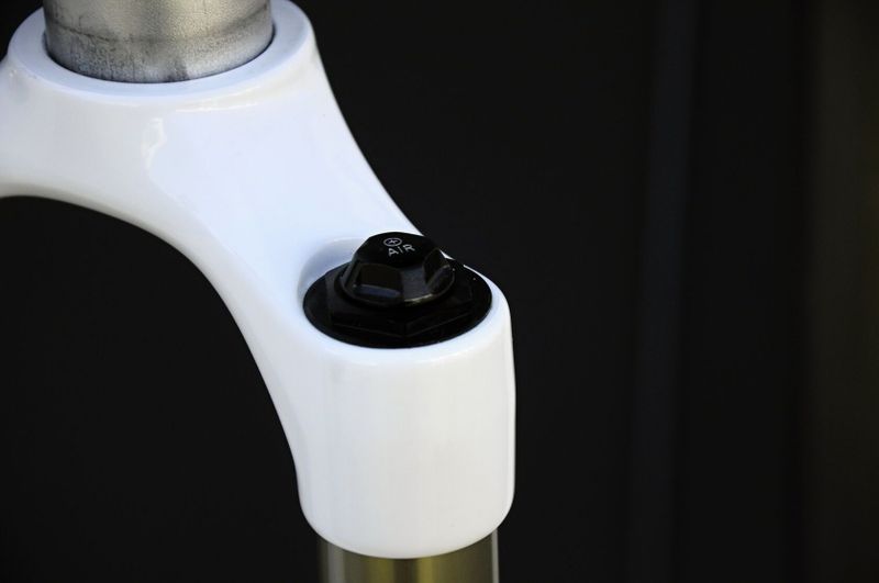 Nová Rock Shox Reba Race 100mm 26"