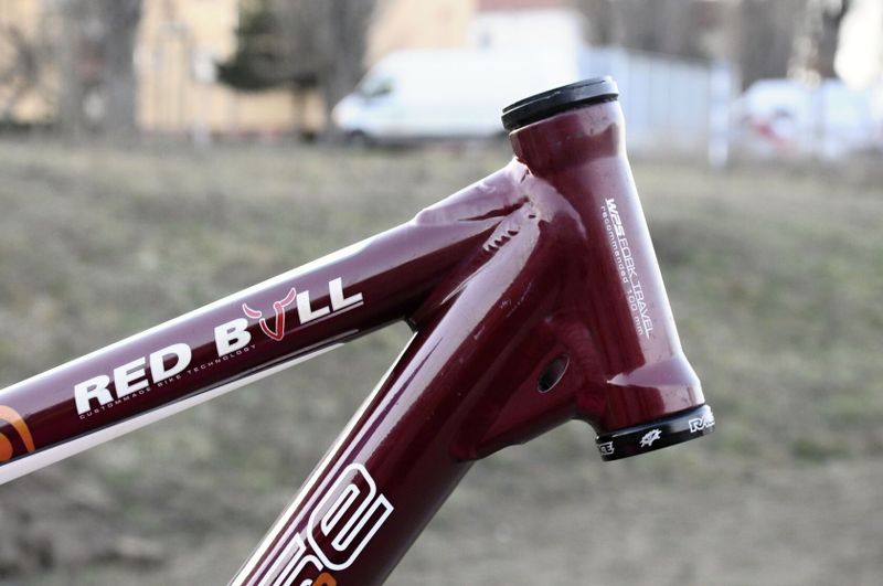 Rám Red Bull Red Rose vel.XS 26”