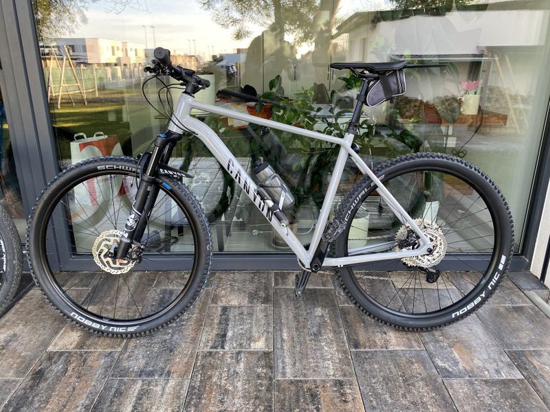 Prodám Schwalbe Nobby nic a Snakeskin