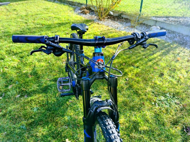 Celoodpružené dětské kolo Rocky Mountain Reaper 24" - 2021