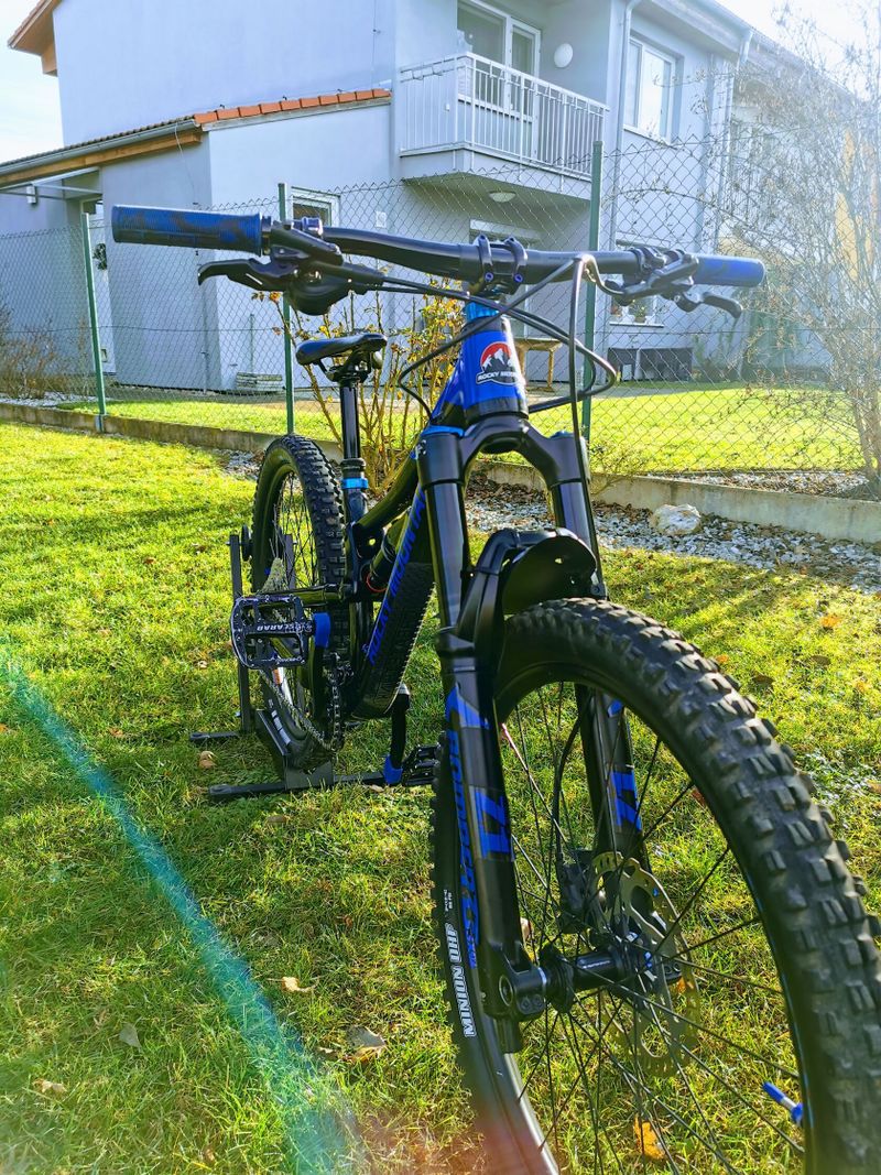Celoodpružené dětské kolo Rocky Mountain Reaper 24" - 2021