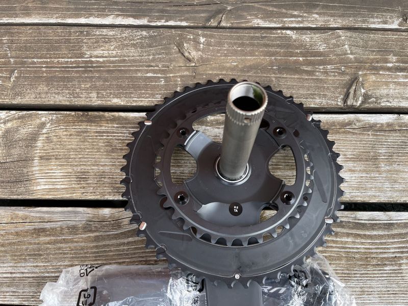 NOVÉ kliky Shimano Ultegra FC-R8000 50/34T délka 175mm 2x11s