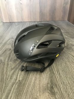 Prilba Giro Eclipse 
