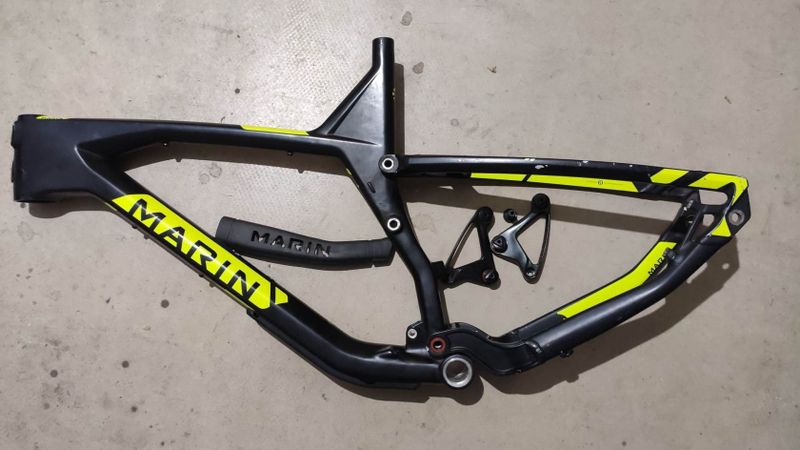 Rám MARIN MOUNT VISION 8 karbon 27,5"- XL