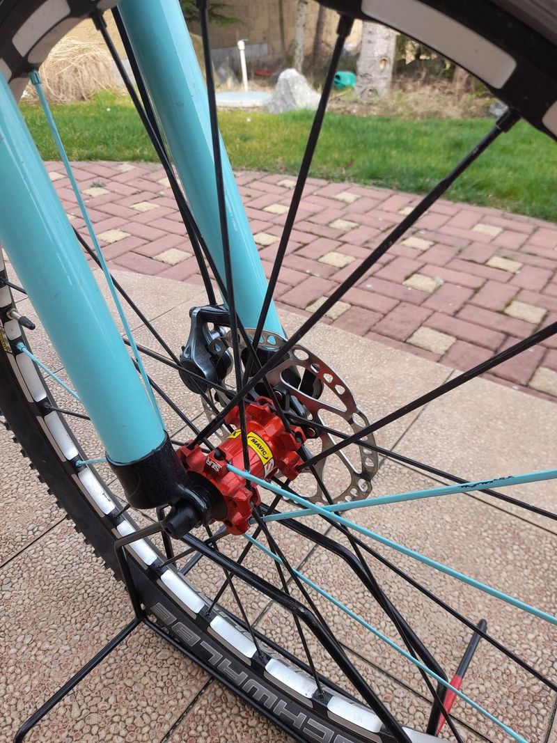 Mongoose 26 barva bianchi
