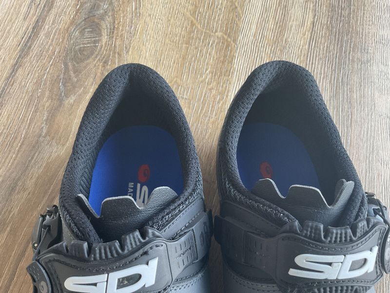 Tretry Sidi GENIUS 10 Mega - black/grey - širší 41, 5