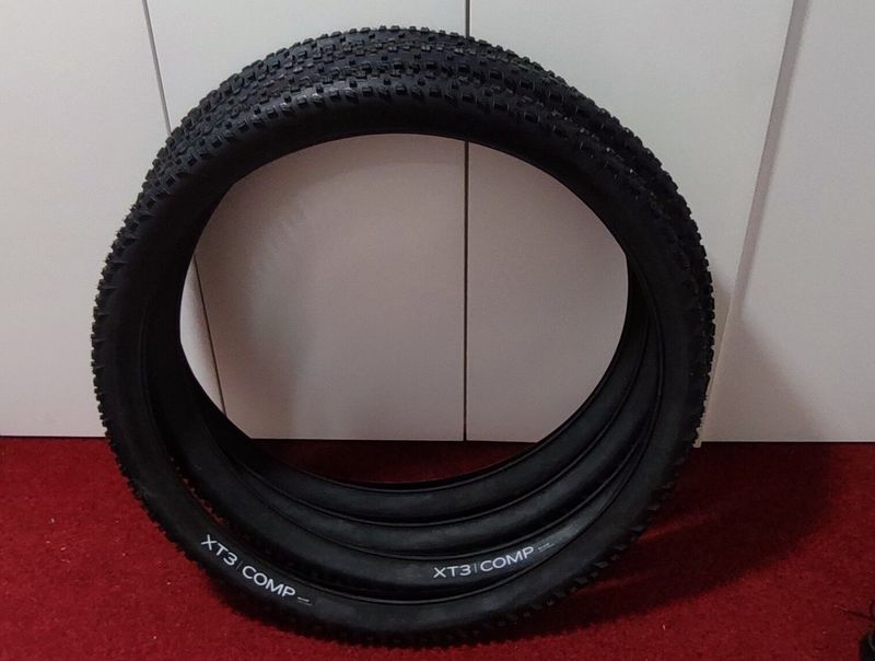 Pláště Bontrager XT3
