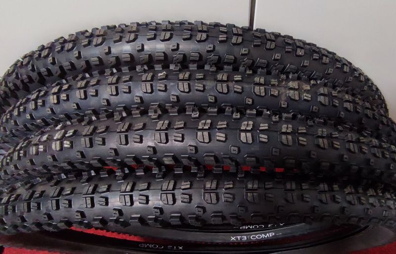 Pláště Bontrager XT3
