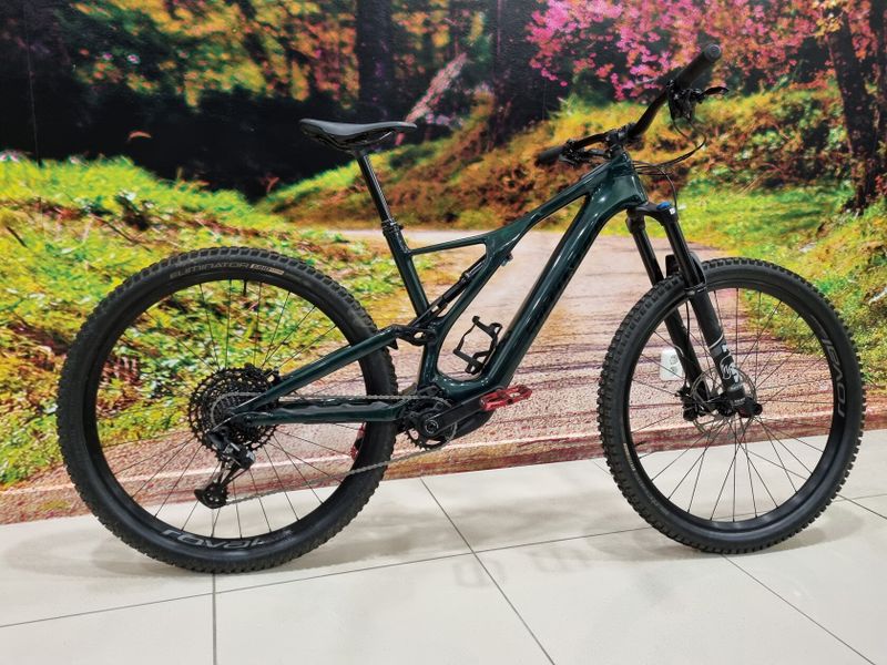 Prodám Specialized Turbo Levo SL Comp Carbon