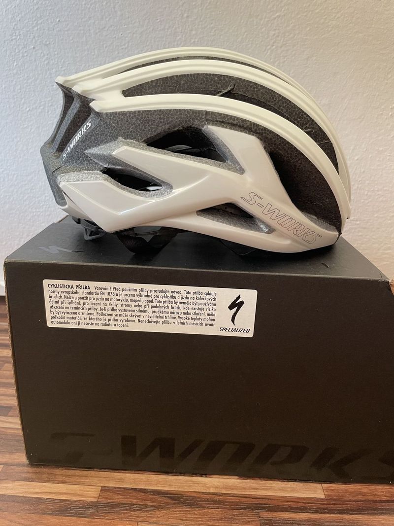 Specialized S Works Prevail II Vent ANGi ready Matte