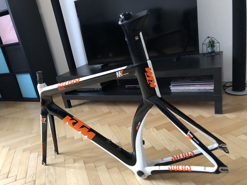 KTM Solus