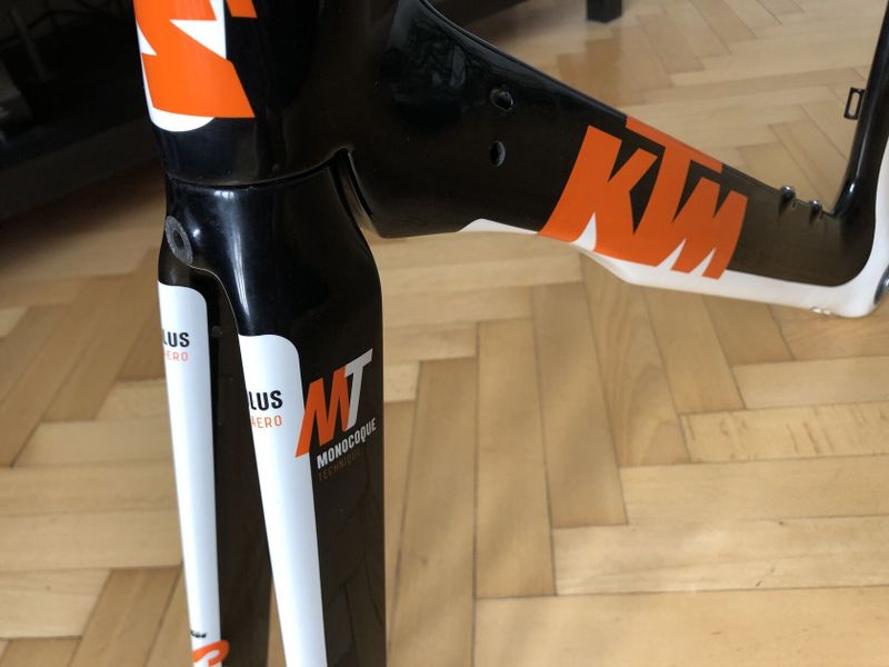 KTM Solus