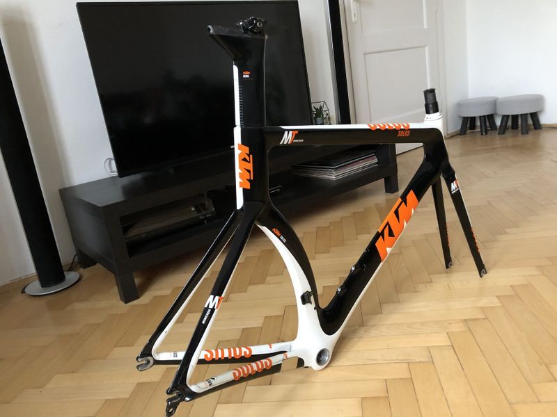 KTM Solus