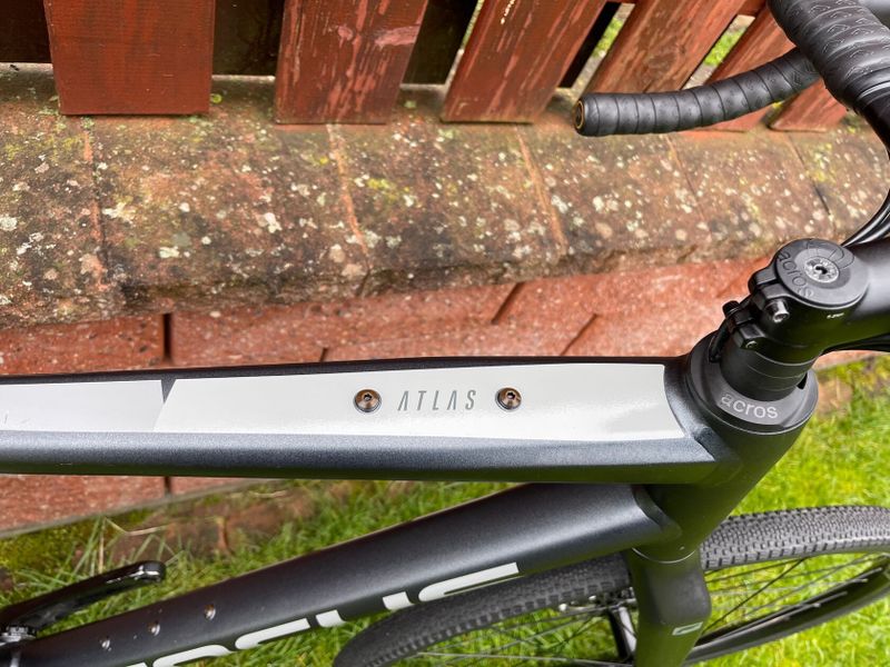 Focus Atlas 6.7 Gravel bike velikost XL komplet Shimano GRX