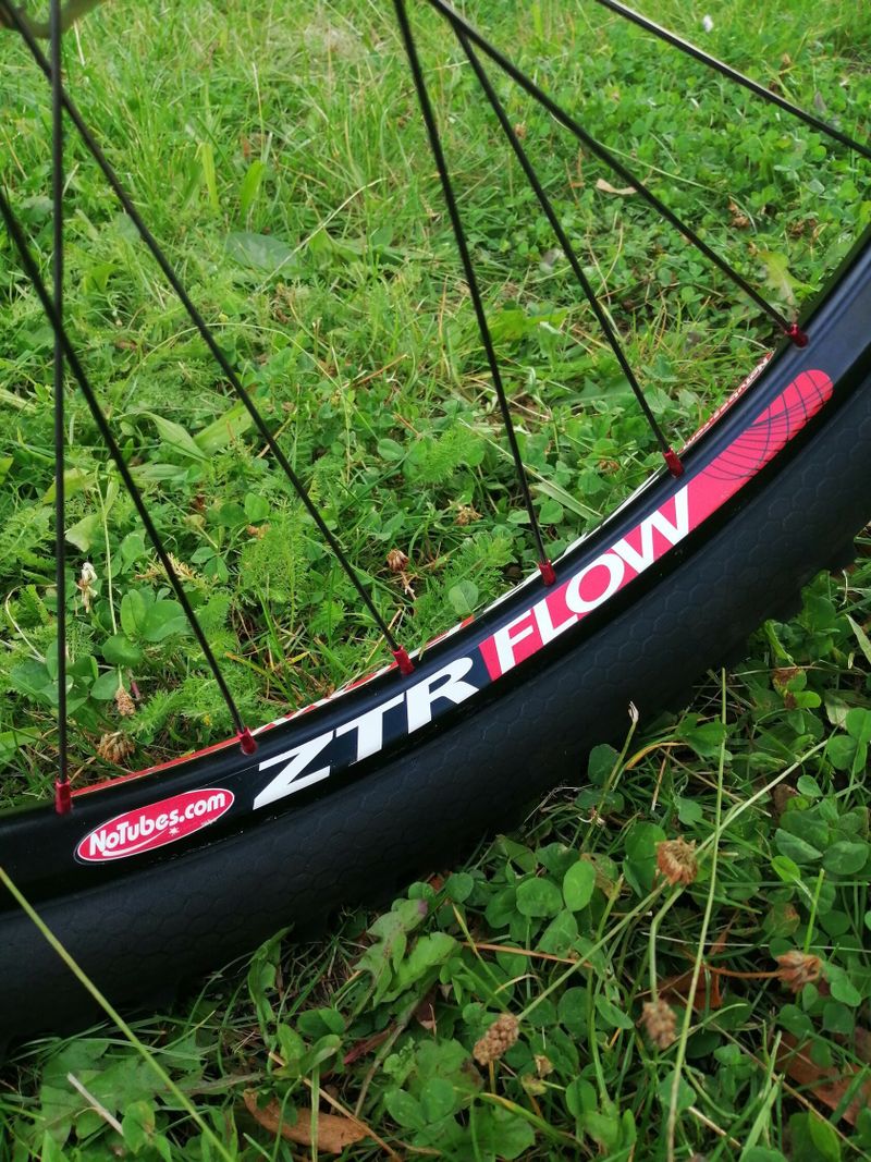 Liteville 301 mk9, váha 12,2kg,X01 ,XTR