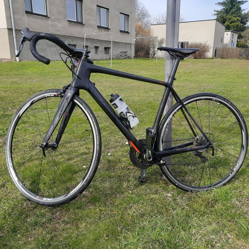 Prodam silničku Superior Team Road CRB