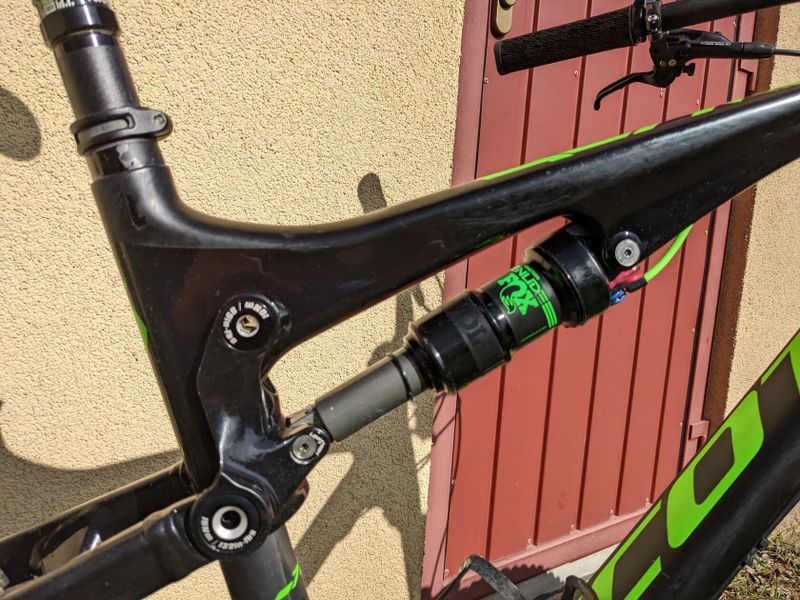  Scott Genius 910 - L - Carbon