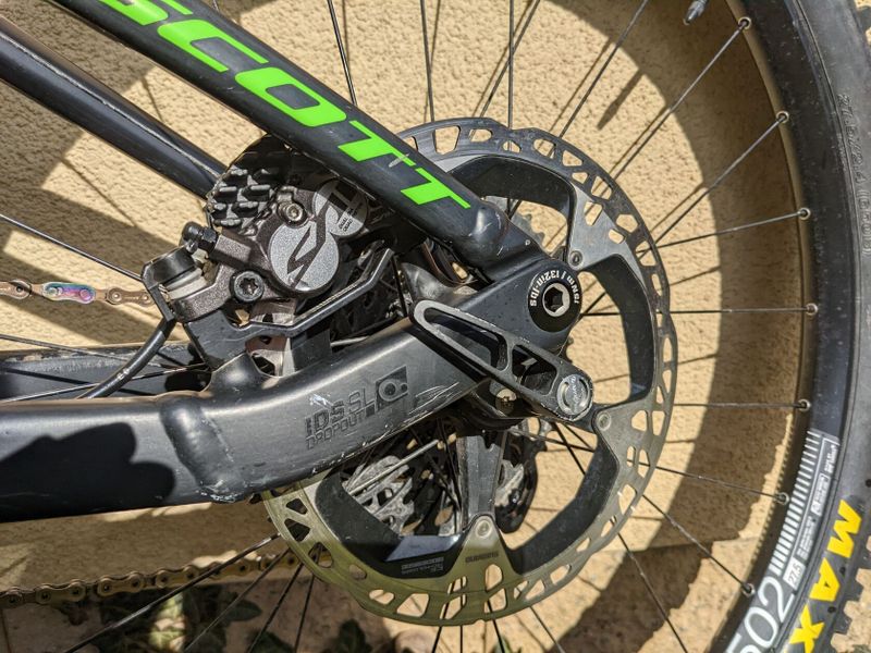  Scott Genius 910 - L - Carbon