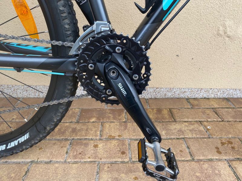 Scott Contessa Scale 720 M