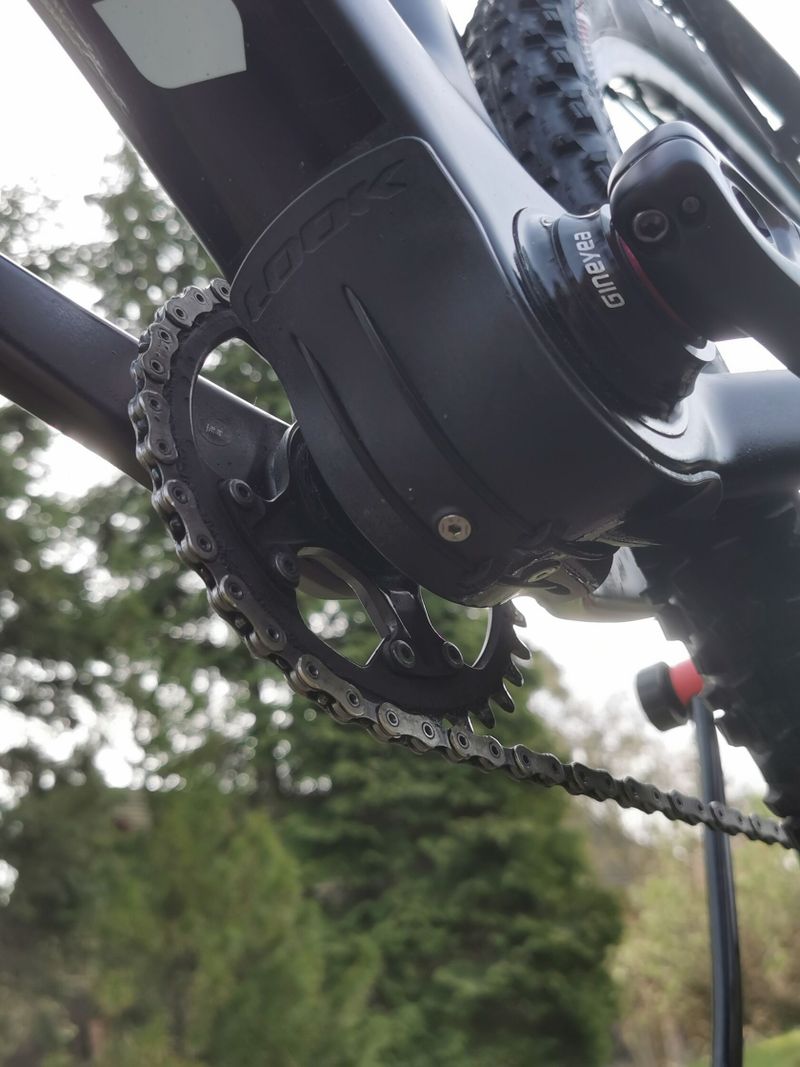 Look 989, shimano XTR 1x12s, karbonová vidlice AXON Werx, MAVIC CROSSMAX PRO