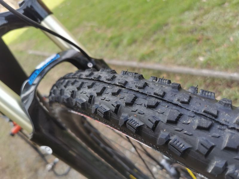 Look 989, shimano XTR 1x12s, karbonová vidlice AXON Werx, MAVIC CROSSMAX PRO