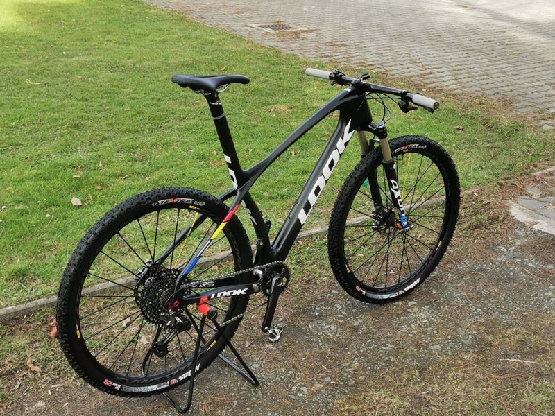 Look 989, shimano XTR 1x12s, karbonová vidlice AXON Werx, MAVIC CROSSMAX PRO