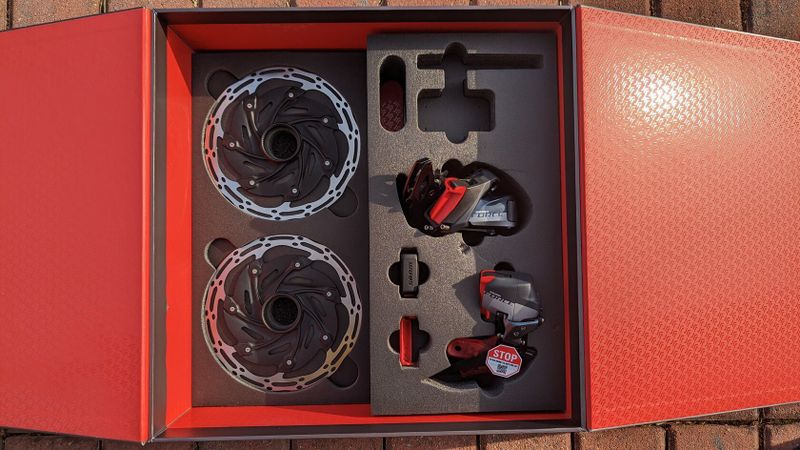 SRAM Force AXS 2x12