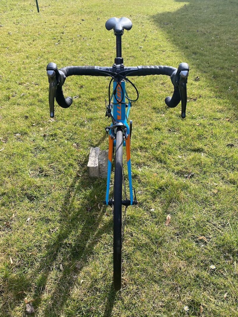 GIANT CONTEND SL2 na Shimano Tiagra, vel S