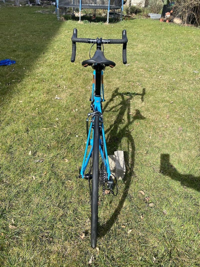 GIANT CONTEND SL2 na Shimano Tiagra, vel S