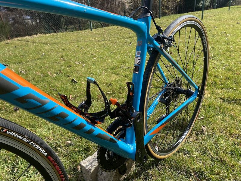 GIANT CONTEND SL2 na Shimano Tiagra, vel S