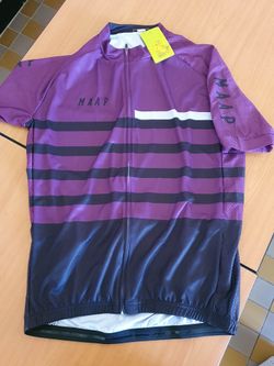 Dres Maap ve velikosti 3XL