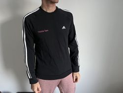 Mix oblečení T-Mobile Adidas, Lotto, Columbia,…