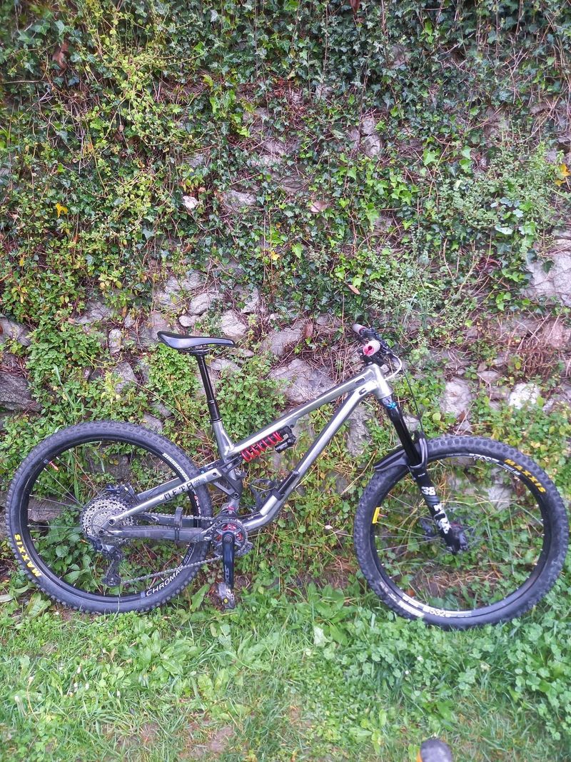 Commencal Meta AM 29-sleva