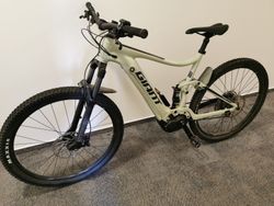 Giant Stance E+ 1 29 625 /full/ e-bike TOP