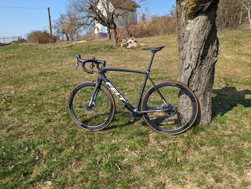 Felt FR Disc Sram Red AXS, vel. 58, wattmetr Quarq, 7 kg