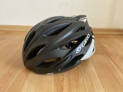 Helma Giro Savant - velmi dobrý stav - M - 55-59cm