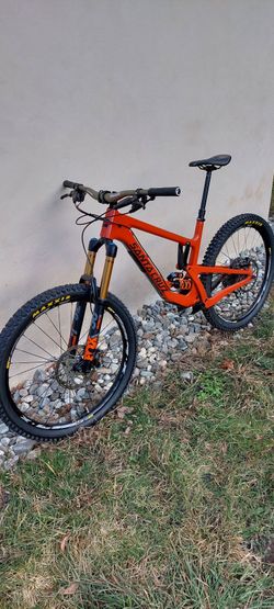 Santa cruz Nomad