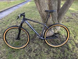 Scott scale 940 karbon
