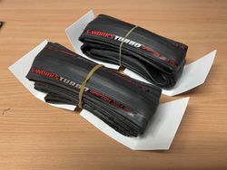 Nový set plášťů na silniční kolo Specialized S-Works Turbo 700x26