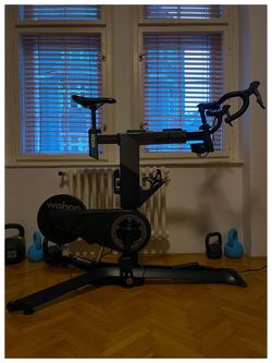 Wahoo KICKR Smart Bike v1