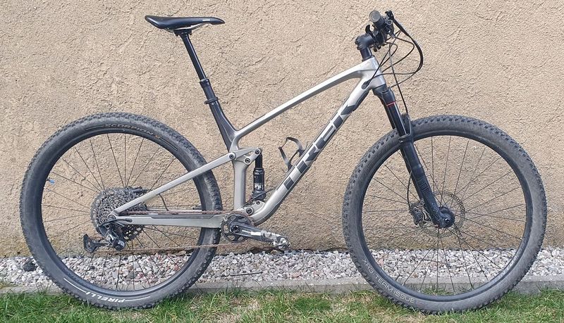 TREK TOP FUEL 9.7 + náhradní díly (viz popis)