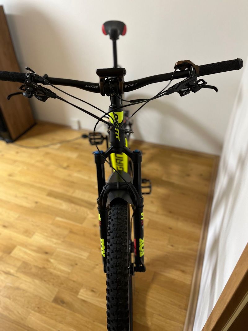 Prodám elektrokolo Giant Full-E 1