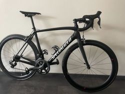 Silniční kolo Specialized