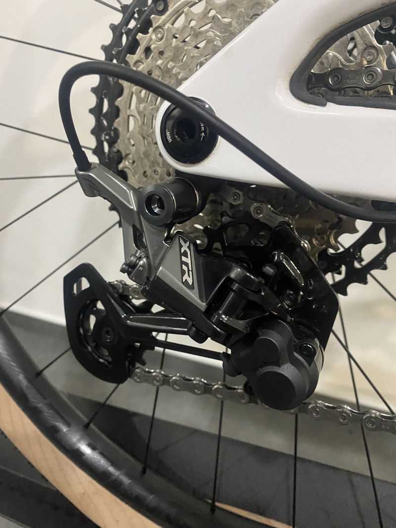Scott Spark RC Pro - vel. M - nové komponenty - záruka
